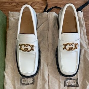 Women’s White Gucci Loafers, size 40 BRAND NEW!!
